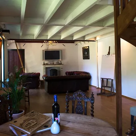 Genesis Bed & Breakfast 4*