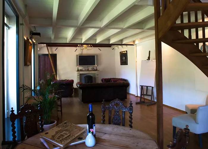 Genesis Bed & Breakfast 4*